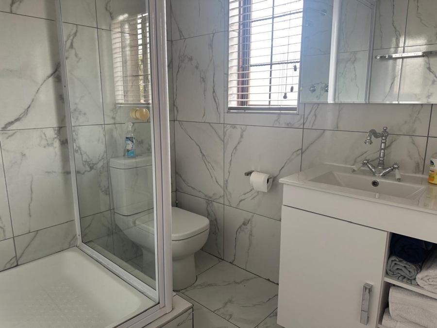 To Let 3 Bedroom Property for Rent in Safari Gardens North West